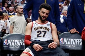 包含穆雷连续五场比赛得分超过突破纪录，掘金挑战极限！的词条