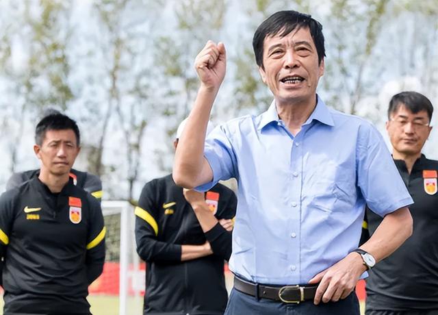 关于大坂直美新星锐不可当表现突出，TES前途光明！引发球迷热议的信息